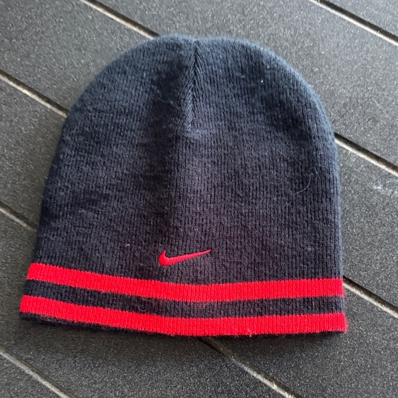 Nike Black Beanie with Red Stripes - Picture 1 of 3